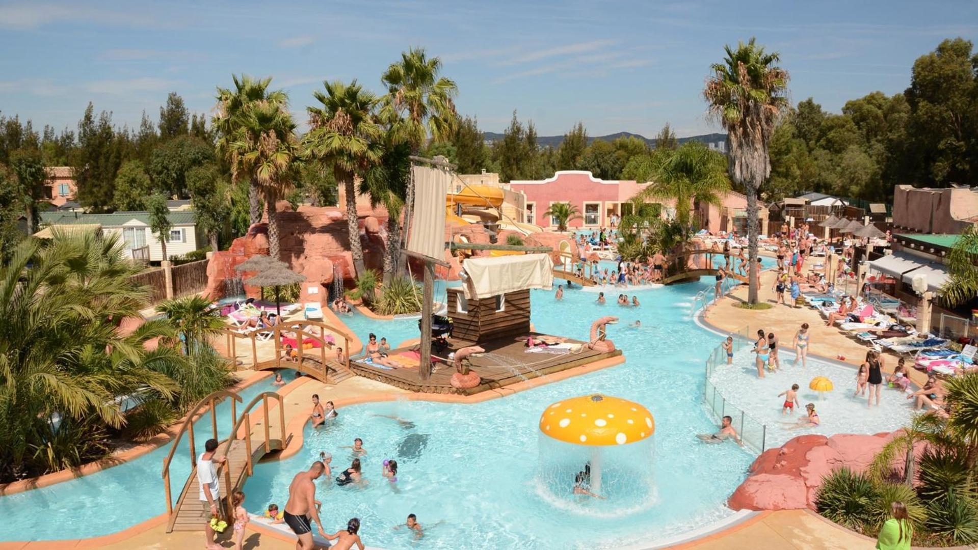 Camping Les Palmiers Hyeres Bagian luar foto