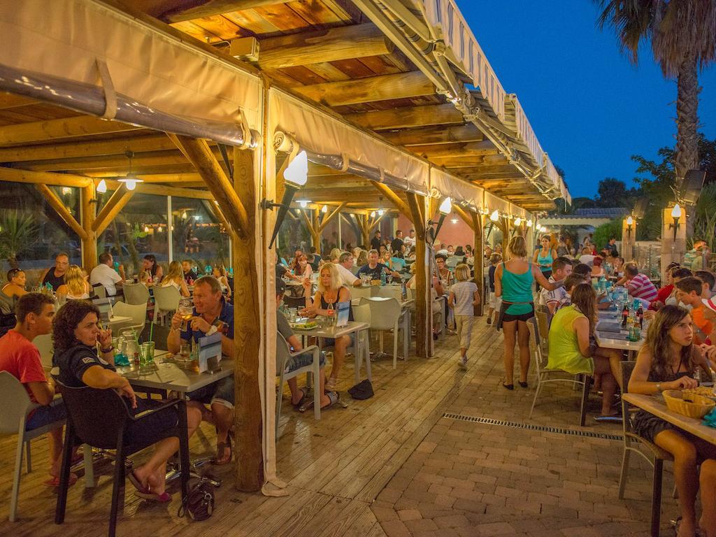 Camping Les Palmiers Hyeres Bagian luar foto